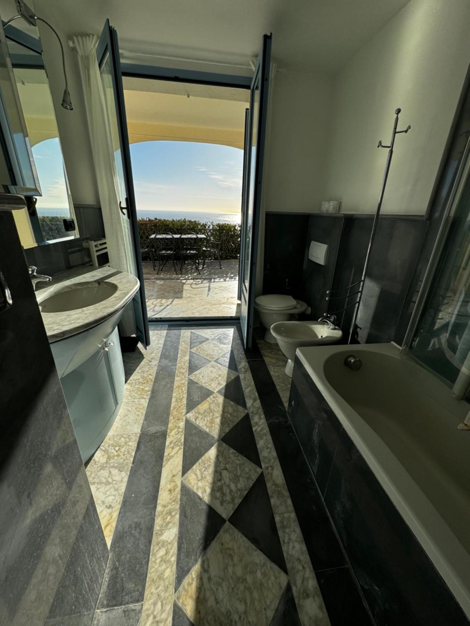 Apartment P3 Monaco Vue *
